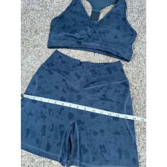 Alphalete Blue Pebble Print Surface Wrap Bra / Core Stride Short 5" Set Size S - Picture 10 of 14